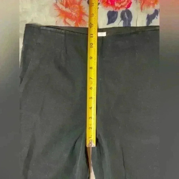 Gap High Rise Crop Flare Stretch Pants Black Women's Size 8 - Picture 6 of 7